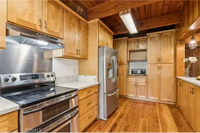 189 St Hwy 173, Lake Arrowhead, CA 92352 - Photo 20