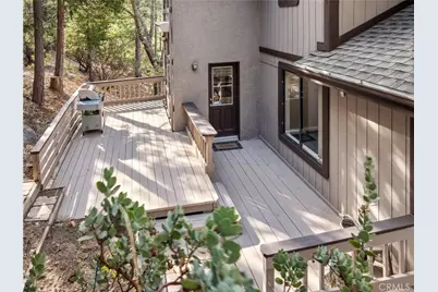 965 Sandalwood Drive, Lake Arrowhead, CA 92352 - Photo 10