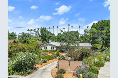 1040 W Crescent Avenue, Redlands, CA 92373 - Photo 2