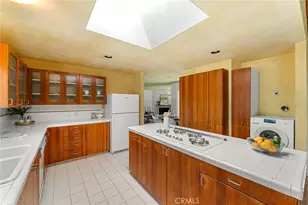 1040 W Crescent Ave, Redlands, CA 92373 - Photo 18