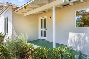 1040 W Crescent Ave, Redlands, CA 92373 - Photo 6