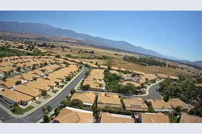 2124 Birdie, Banning, CA 92220 - Photo 32