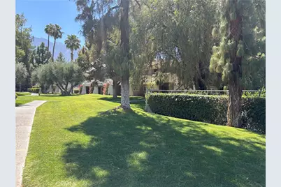 2860 N Los Felices #210, Palm Springs, CA 92262 - Photo 16