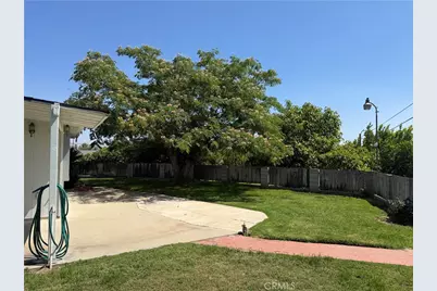 5666 Argyle, San Bernardino, CA 92404 - Photo 12