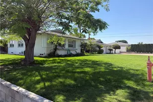 5666 Argyle, San Bernardino, CA 92404 - Photo 8