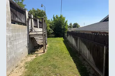 5666 Argyle, San Bernardino, CA 92404 - Photo 14