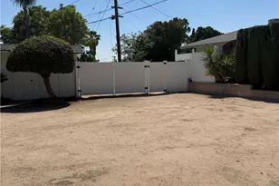 5666 Argyle, San Bernardino, CA 92404 - Photo 36