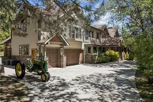 32310 Hummingbird Ct, Running Springs, CA 92382 - Photo 2