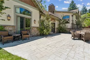 32310 Hummingbird Ct, Running Springs, CA 92382 - Photo 30