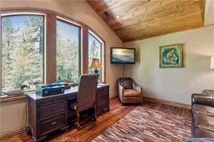 32310 Hummingbird Ct, Running Springs, CA 92382 - Photo 22
