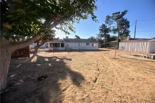 12716 Iroquois, Apple Valley, CA 92308 - Photo 34