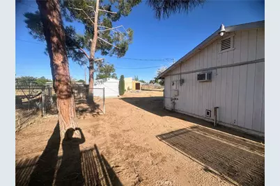 12716 Iroquois, Apple Valley, CA 92308 - Photo 26