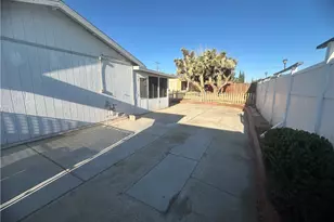 12716 Iroquois, Apple Valley, CA 92308 - Photo 20
