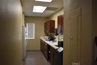 264 North Highland Springs Avenue #Bldg 4, Banning, CA 92220 - Photo 14