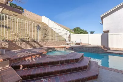 974 Nottingham, Corona, CA 92880 - Photo 32