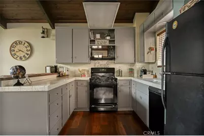24096 Altdorf, Crestline, CA 92325 - Photo 6
