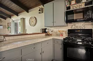 24096 Altdorf, Crestline, CA 92325 - Photo 12