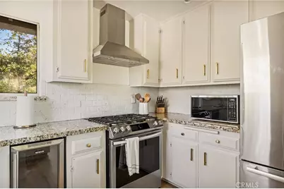 1204 Yellowstone, Lake Arrowhead, CA 92352 - Photo 4