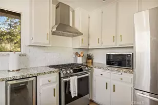 1204 Yellowstone, Lake Arrowhead, CA 92352 - Photo 4