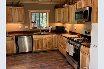 5975 Pine Avenue, Angeles Oaks, CA 92305 - Photo 12