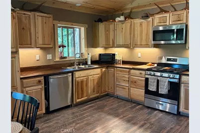 5975 Pine Avenue, Angeles Oaks, CA 92305 - Photo 10