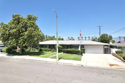 233 Phlox Avenue, Redlands, CA 92373 - Photo 2