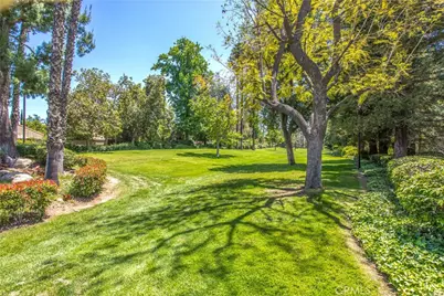 1125 Via Nice, Redlands, CA 92374 - Photo 30