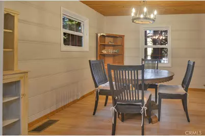 27245 Little Bear, Blue Jay, CA 92317 - Photo 10