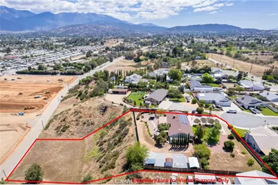 13346 Rimview Court, Yucaipa, CA 92399 - Photo 40