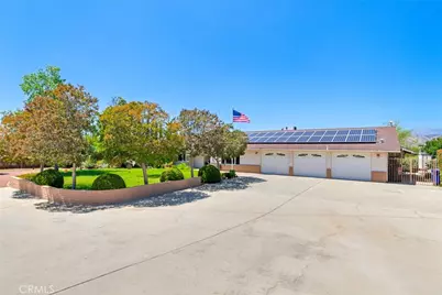 13346 Rimview Court, Yucaipa, CA 92399 - Photo 6