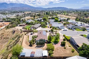 13346 Rimview Ct, Yucaipa, CA 92399 - Photo 42