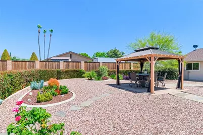13346 Rimview Court, Yucaipa, CA 92399 - Photo 12
