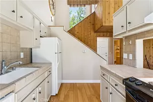 27821 Peninsula, Lake Arrowhead, CA 92352 - Photo 14