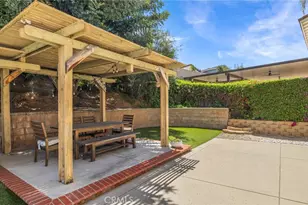 1428 Roadrunner Dr, Corona, CA 92881 - Photo 36