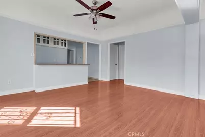 640 E 54th Street, Los Angeles, CA 90011 - Photo 4