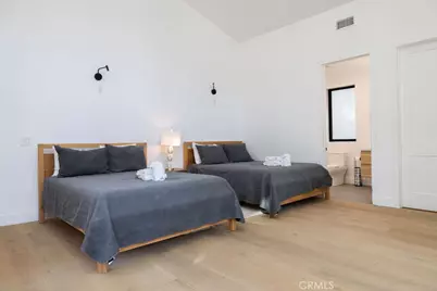 42421 Evergreen Drive, Big Bear Lake, CA 92315 - Photo 38
