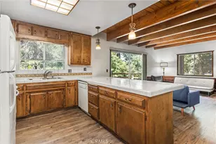 24379 Horst, Crestline, CA 92325 - Photo 12