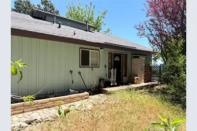 26465 Apache, Rimforest, CA 92378 - Photo 12