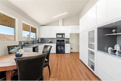 9110 Happy Camp Road, Moorpark, CA 93021 - Photo 18