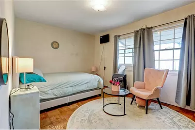 11142 Gaynor, Granada Hills, CA 91344 - Photo 28