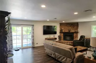 25935 Ranger, Twin Peaks, CA 92391 - Photo 4