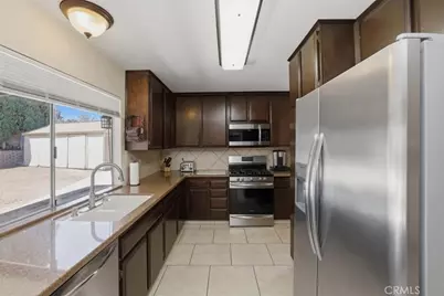 12877 Vivienda, Grand Terrace, CA 92313 - Photo 18