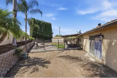 12877 Vivienda, Grand Terrace, CA 92313 - Photo 44