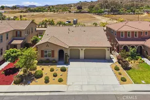 36605 Obaria Way, Lake Elsinore, CA 92532 - Photo 32