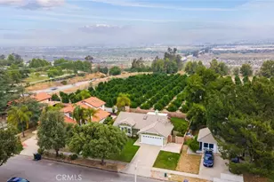29 Hubbard Ct, Redlands, CA 92374 - Photo 1