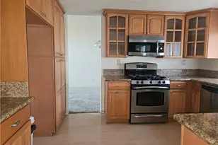 6850 Meadowlark, Chino, CA 91710 - Photo 2