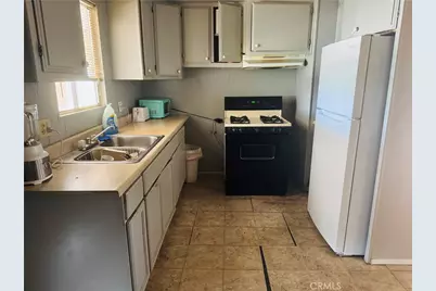 31596 Allen Ave, Homeland, CA 92548 - Photo 4