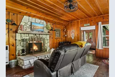 27010 State Highway 189, Blue Jay, CA 92317 - Photo 4