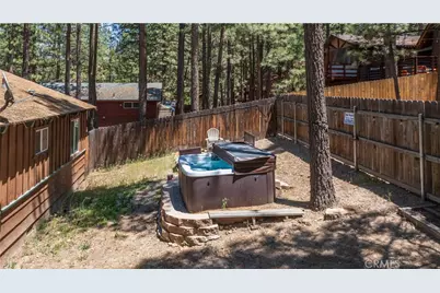 620 W Aeroplane Boulevard, Big Bear City, CA 92314 - Photo 20