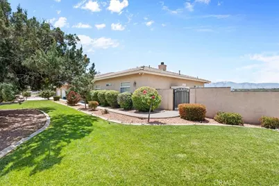6940 Oak Vista, Oak Hills, CA 92344 - Photo 2